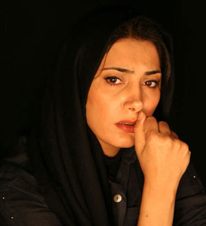 کمک لادن طباطبایی به زلزله زدگان